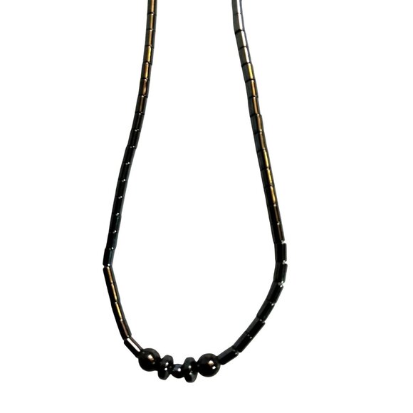 Gunmetal Silver Bead Necklace 20 Inch Handcrafted - Picture 4 of 5